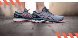 Ví dụ về giày chạy bộ của ASICS