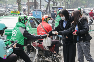 Những tên tuổi lớn trong lĩnh vực giao đồ ăn tại Việt Nam sẽ tiếp tục cạnh tranh trong việc thu hút người tiêu dùng 