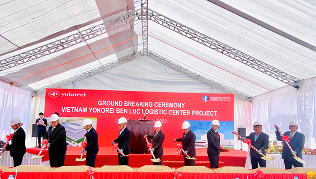 Delegates and investors conduct a groundbreaking ceremony for Yokorei Vietnam Cold Storage Project