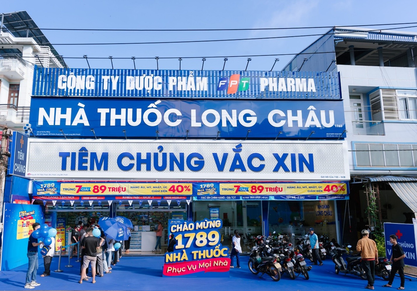 Each Long Chau pharmacy has a revenue of 1.2 billion VND/month