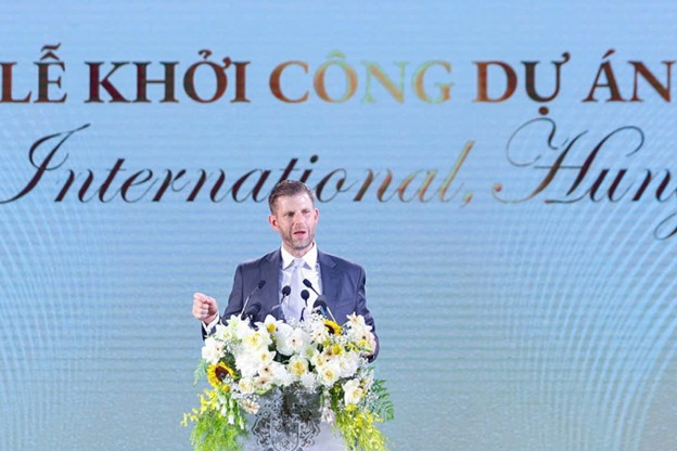 Son of the US President - Eric Trump, Executive Vice President of The Trump Organization in Hung Yen on the afternoon of May 21