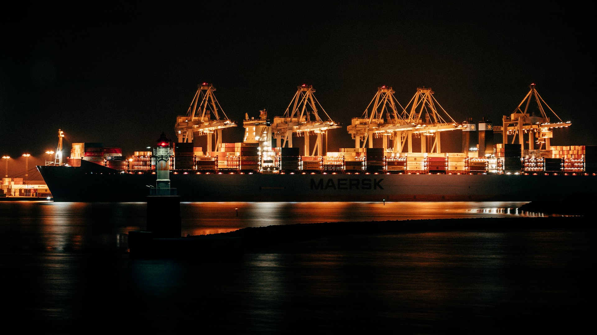 Smart port market Vietnam
