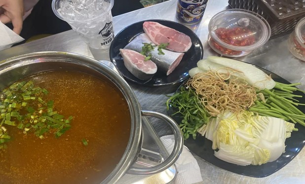 “Tiem lau nha An” with fish hot pot for only 69k VND