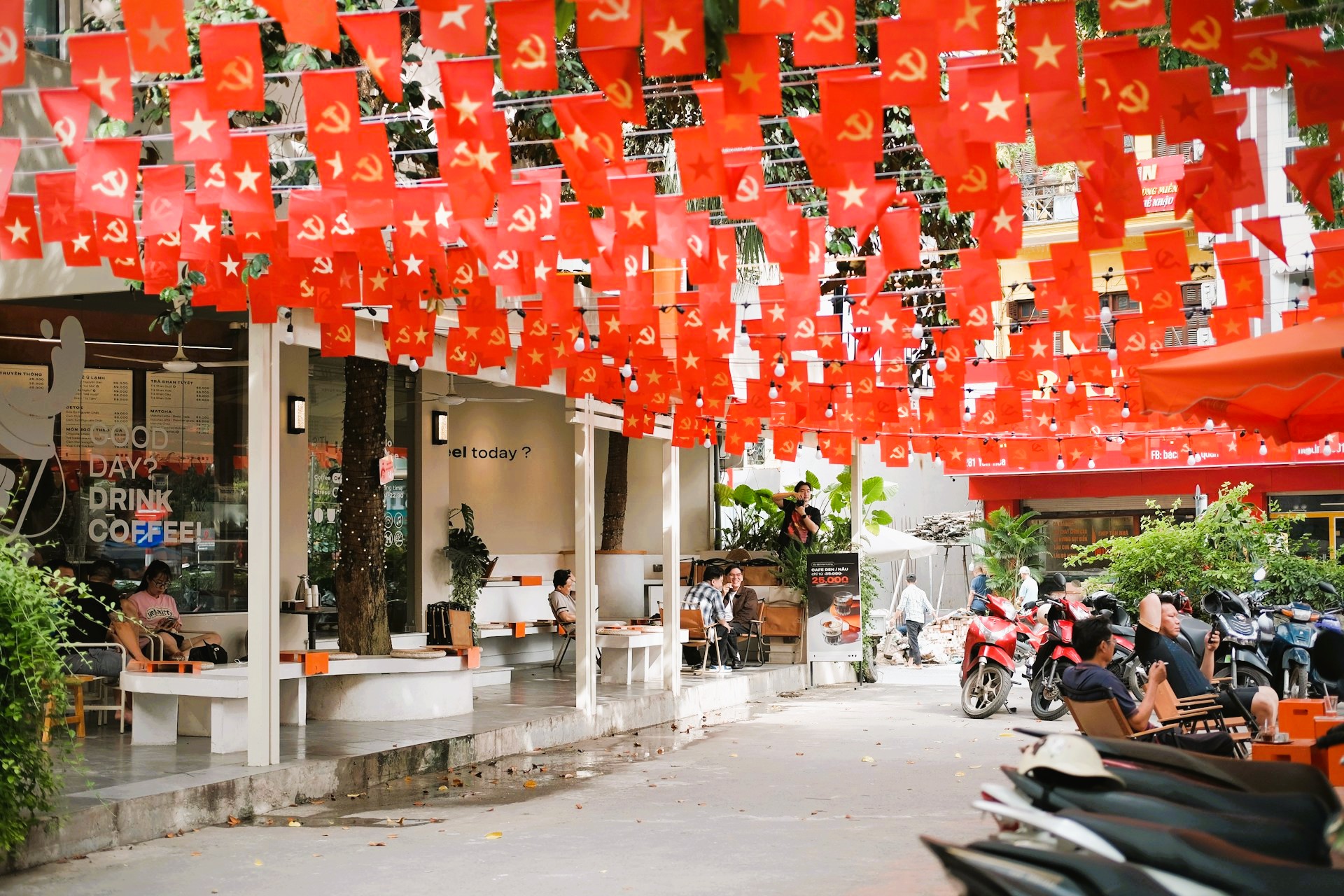 F&B location in Hanoi districts