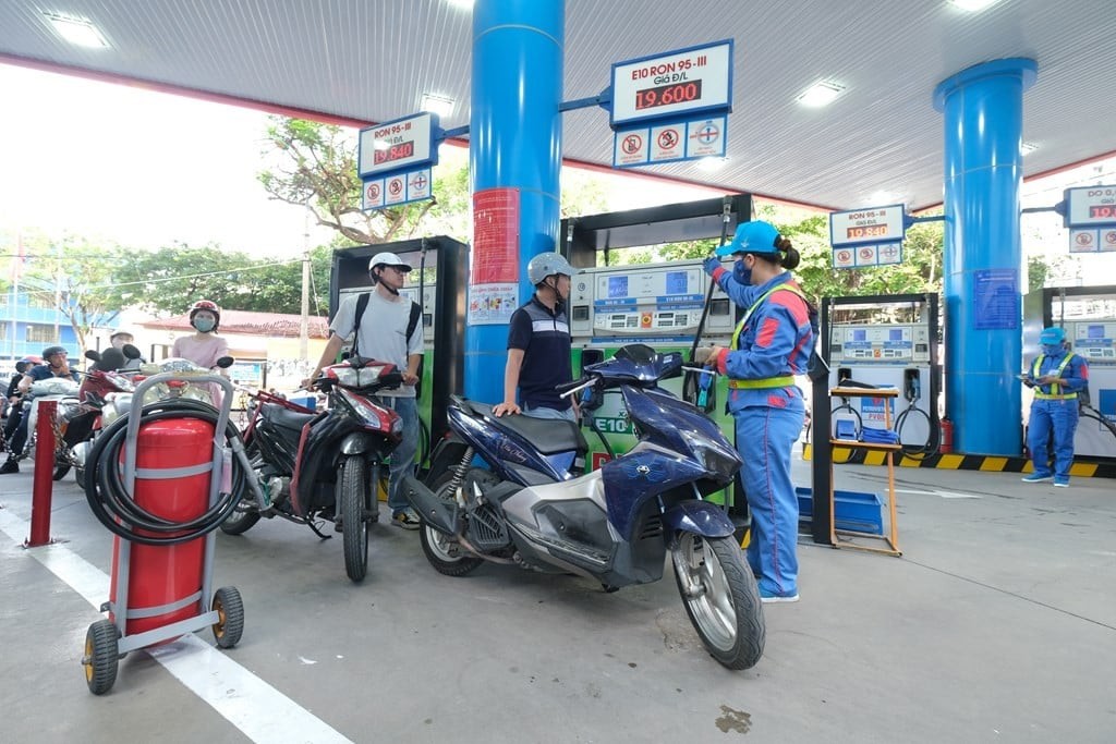 PVOIL pilot sales in Hanoi and Hai Phong