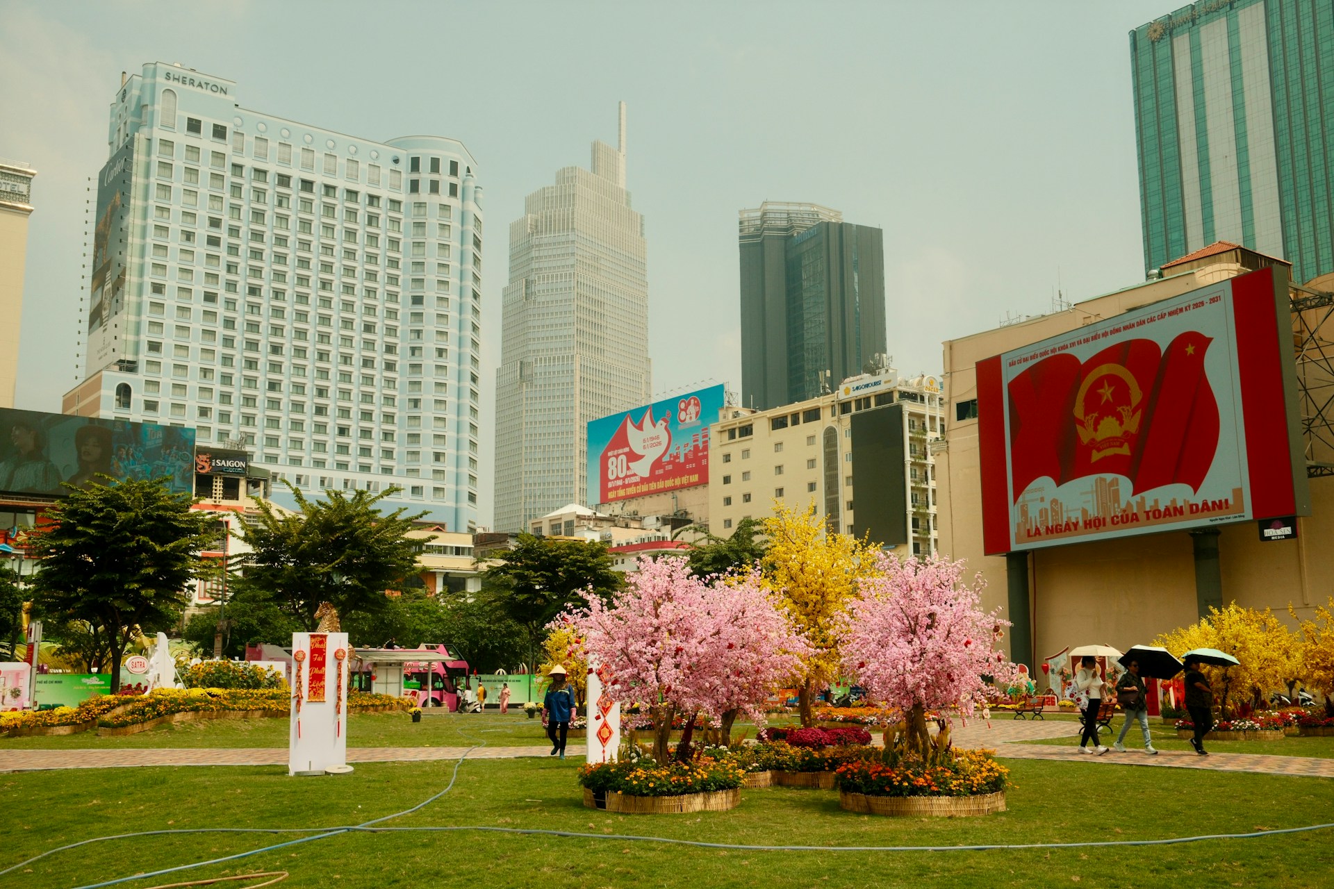 Vietnam-Japan developing human resources