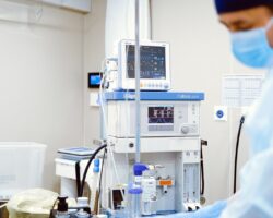 Vietnam private vs. public hospitals